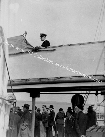 SS  SCOTIA CAPTAIN ON BRIDGE PASSENGERS BELOW